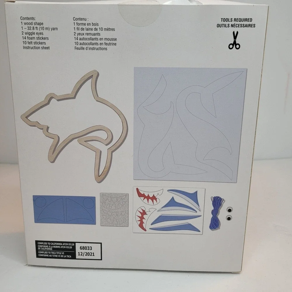 Creatology Yarn Craft Ornament Shark Kit - Picture 2 of 2